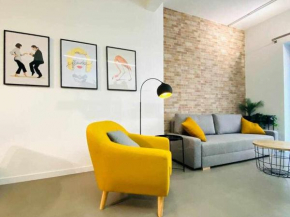 Tarongers, lovely flat in the center